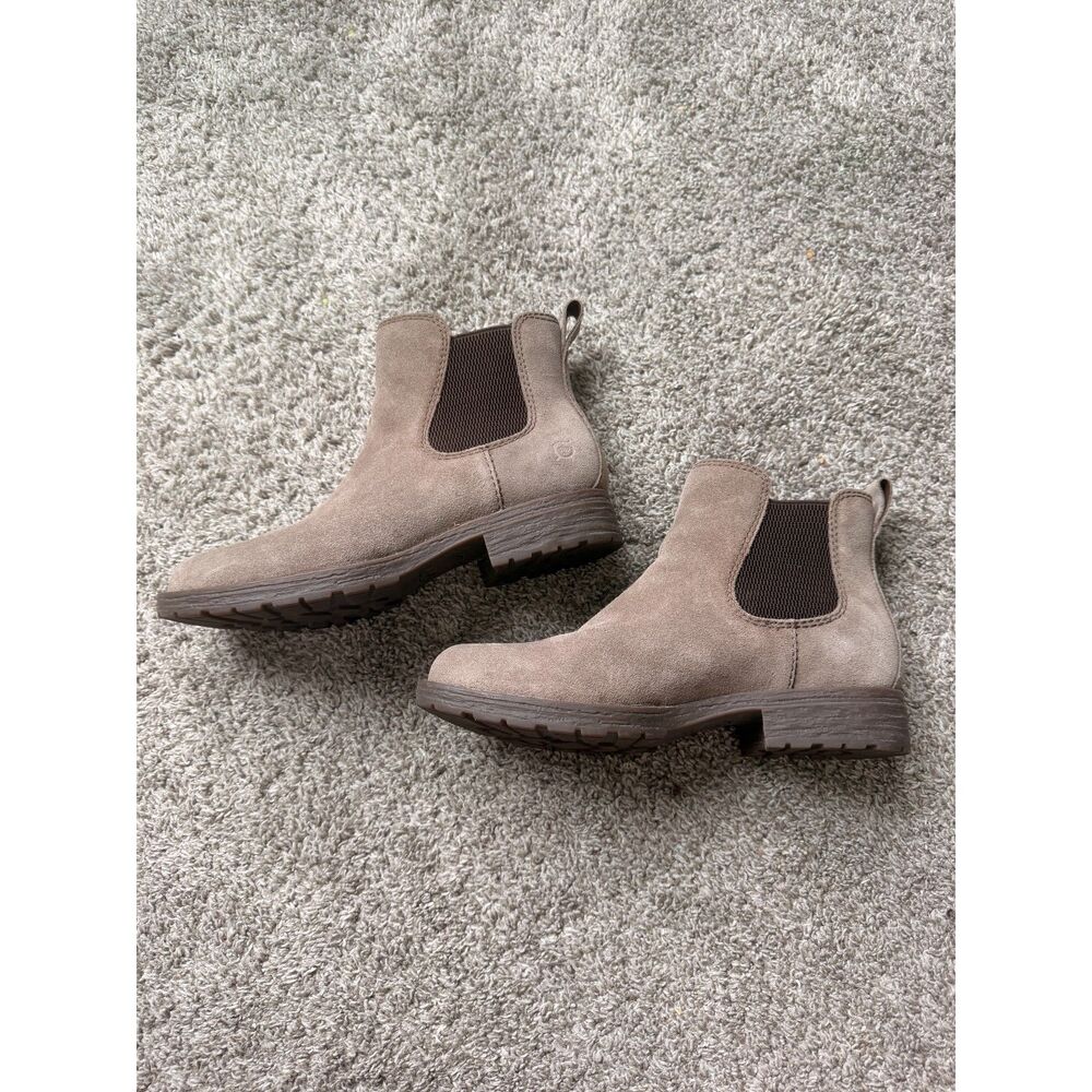 Born Women's Cove Waterproof Chelsea Boot